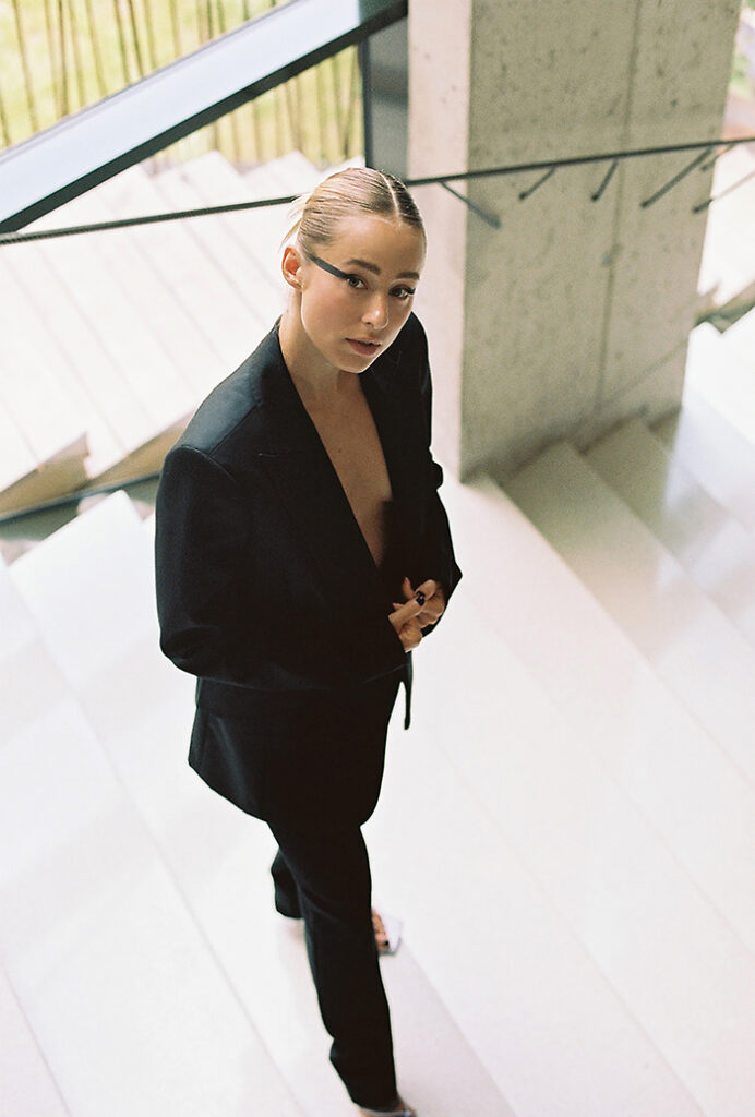 Alexa Sedláčková Má vlast EDIT